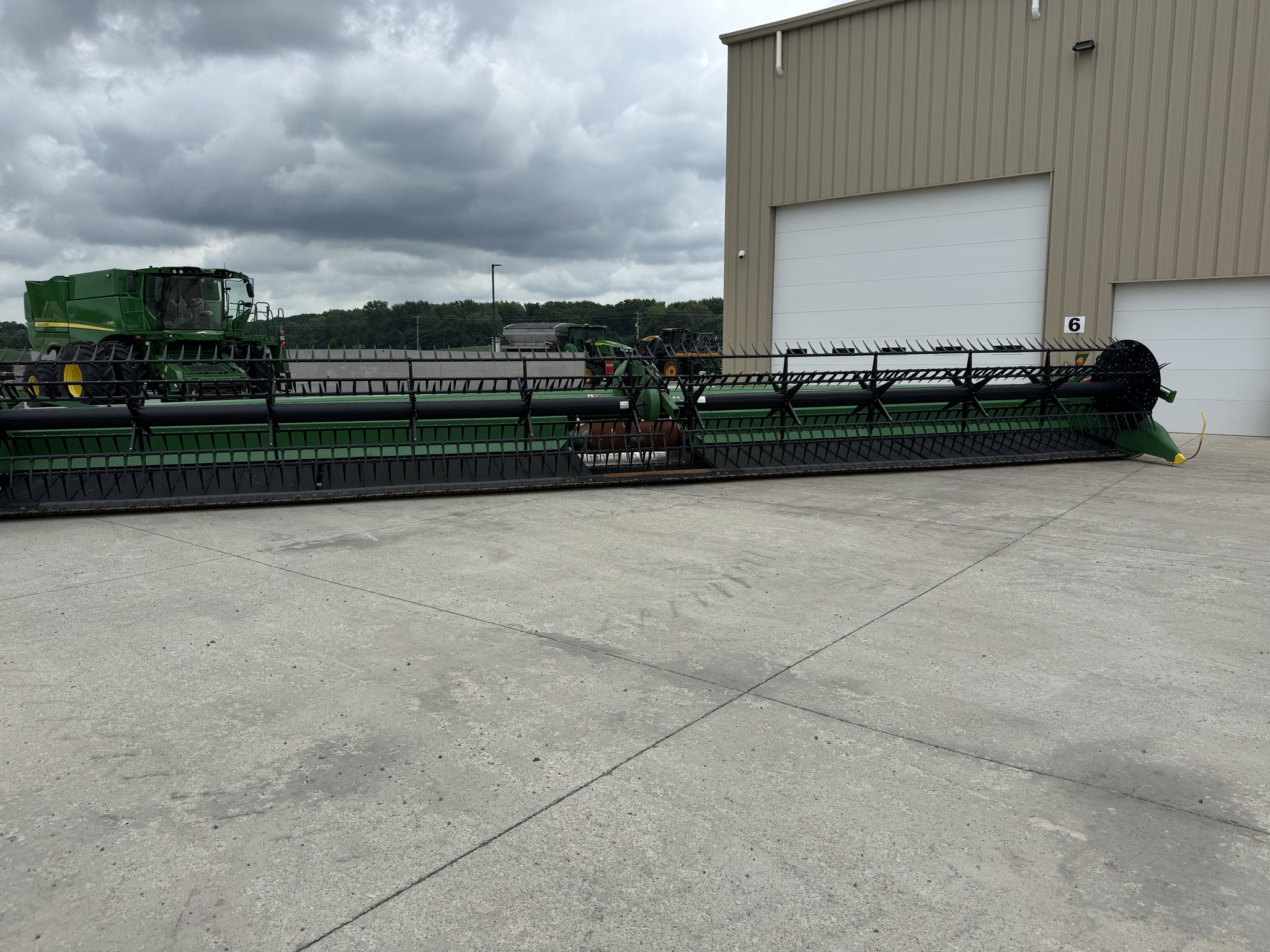 2020 John Deere 745FD Image 2