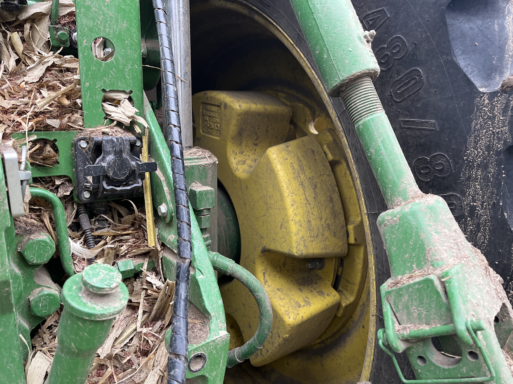 Used 2022 John Deere 8R 310 Row Crop Tractors at Koenig Equipment in Richmond, IN - PhotoXL12