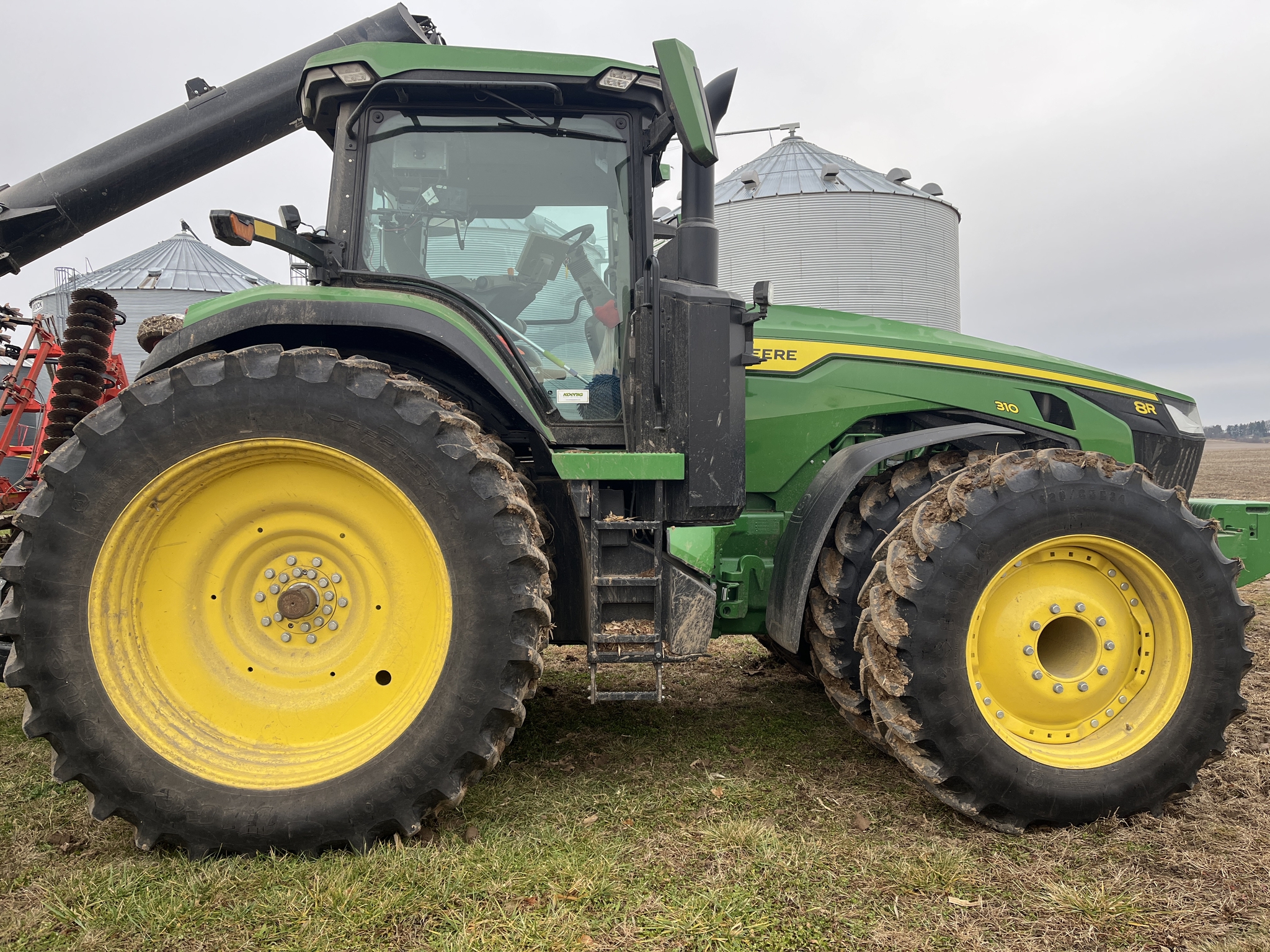 Used 2022 John Deere 8R 310 Row Crop Tractors at Koenig Equipment in Richmond, IN - PhotoXL2