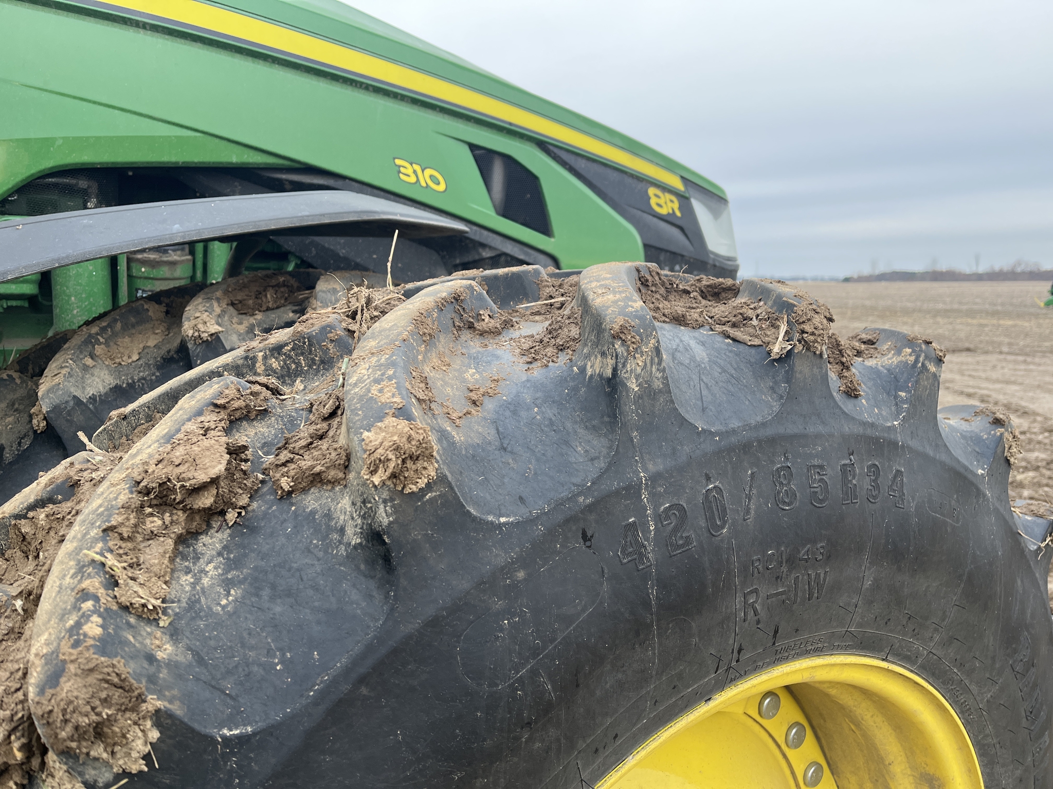 Used 2022 John Deere 8R 310 Row Crop Tractors at Koenig Equipment in Richmond, IN - PhotoXL16