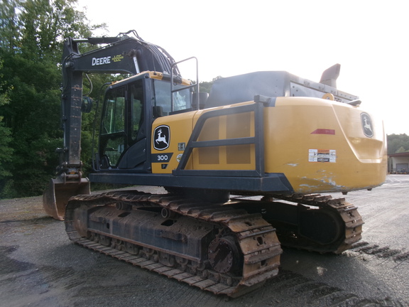 2024 John Deere 300P