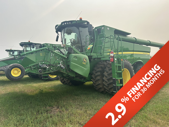 Photo of a 2019 John Deere S790