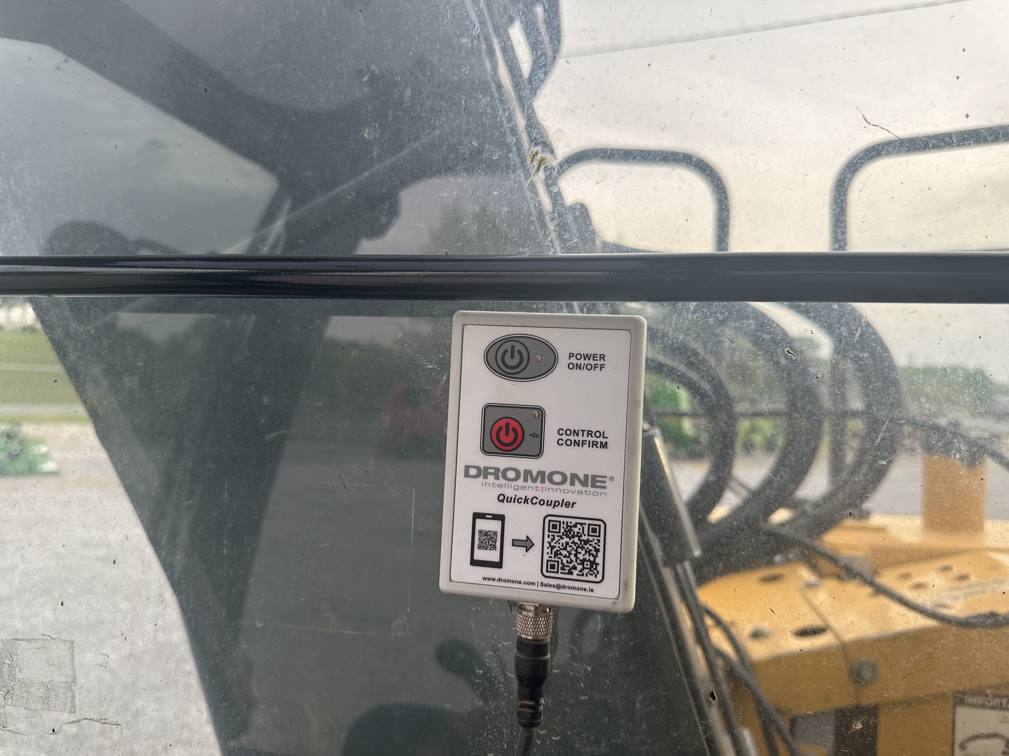 2019 John Deere 135G Image 10