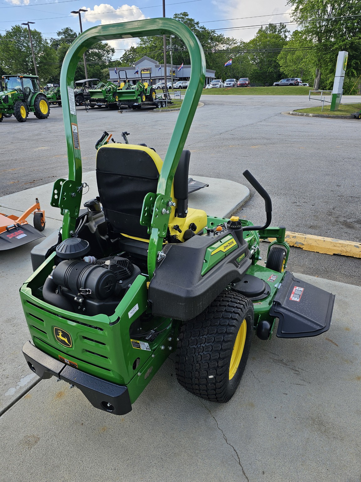 2025 John Deere Z920M Image 3