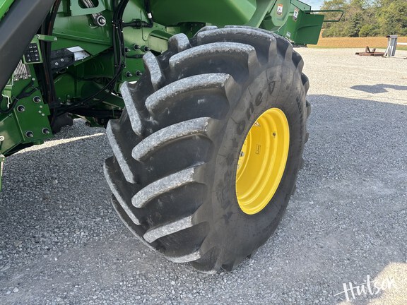 Photo of 2024 John Deere X9 1100