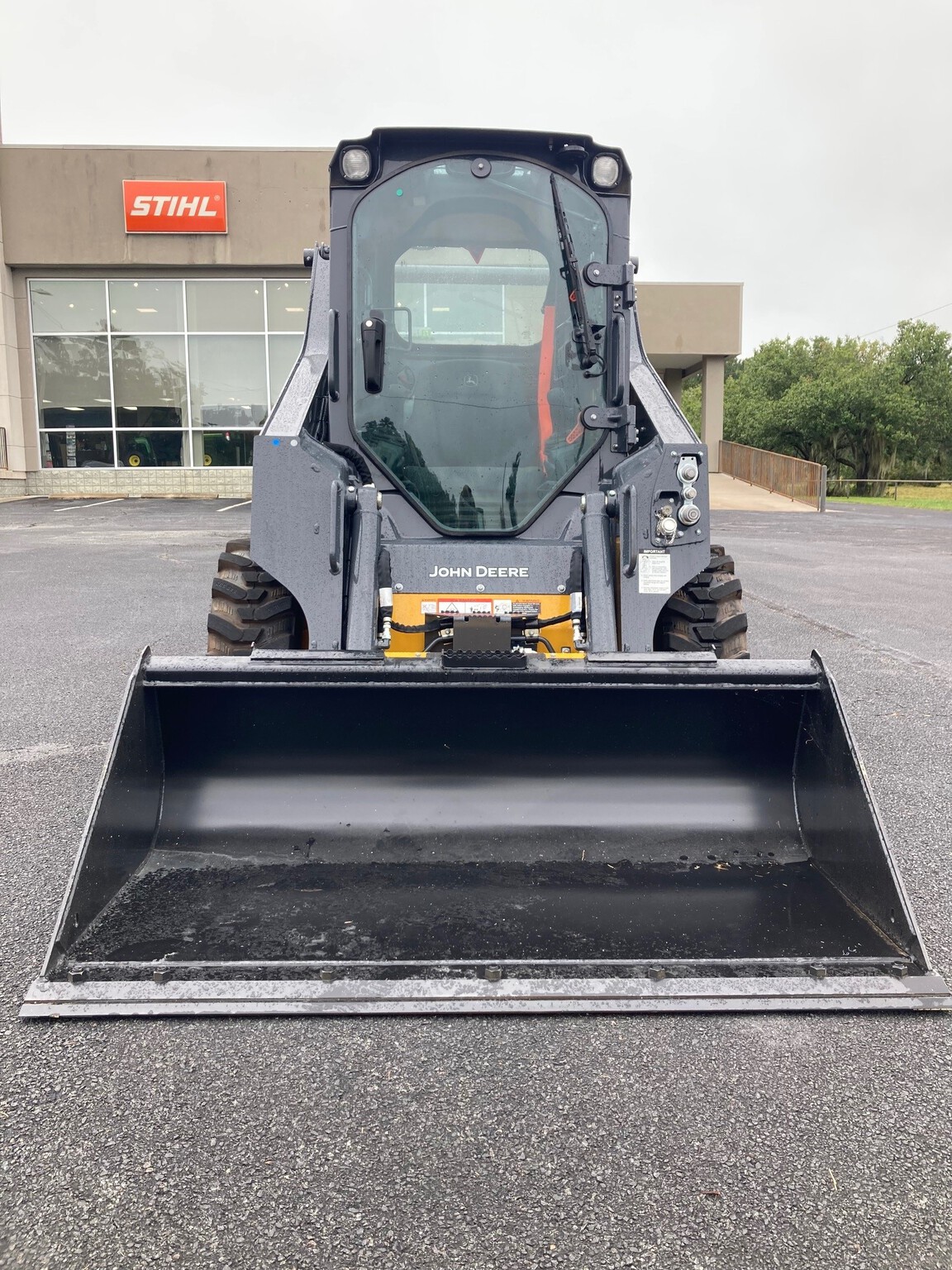 2025 John Deere 318G Image 2