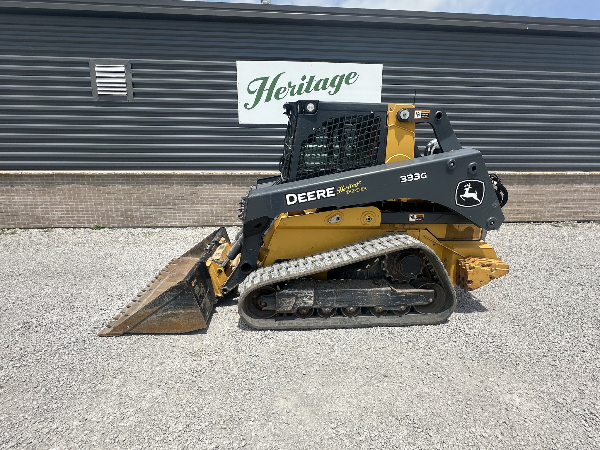  2021 John Deere 333G at Heritage Tractor in Smithville, MO
