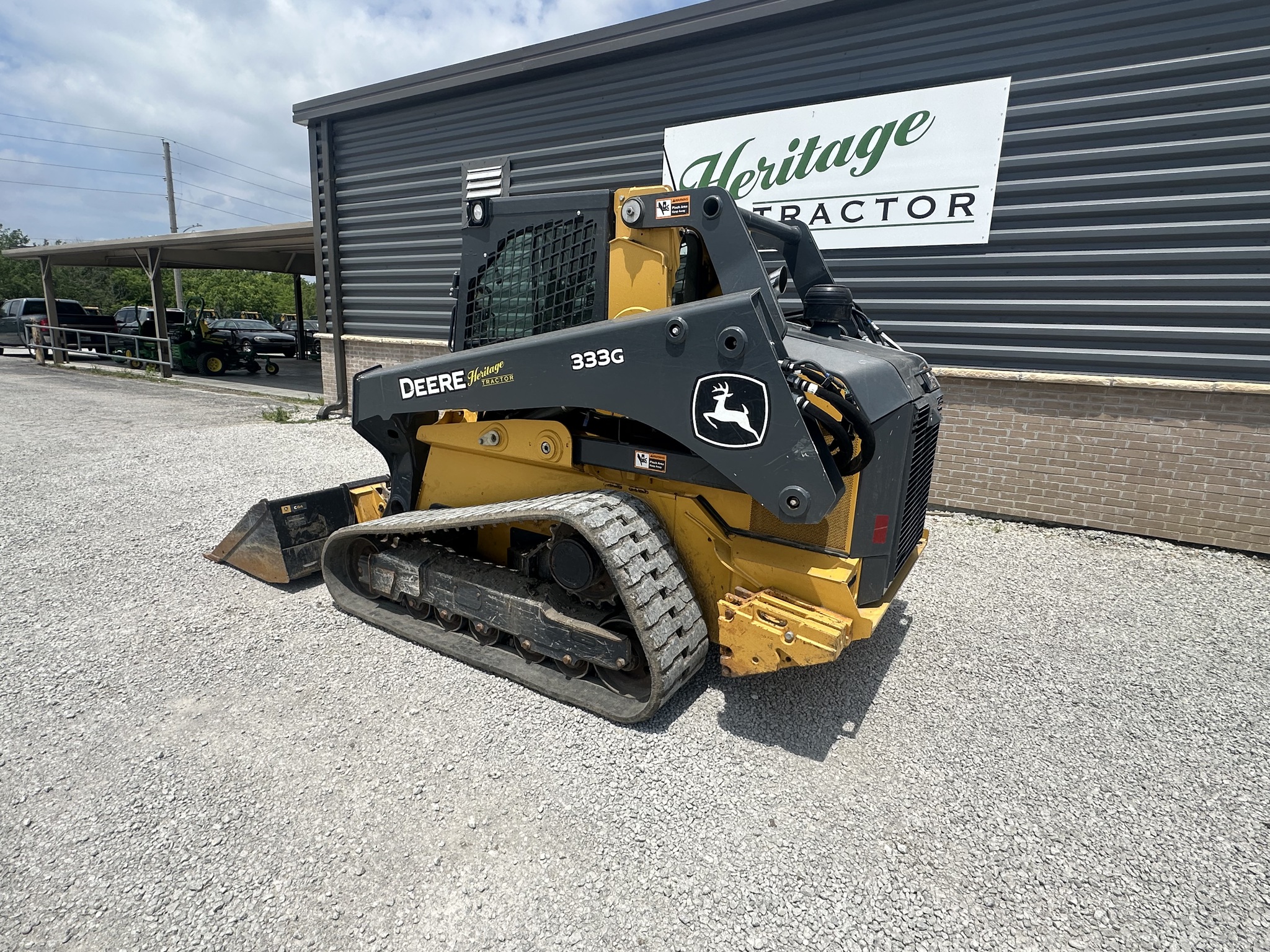  2021 John Deere 333G at Heritage Tractor in Smithville, MO