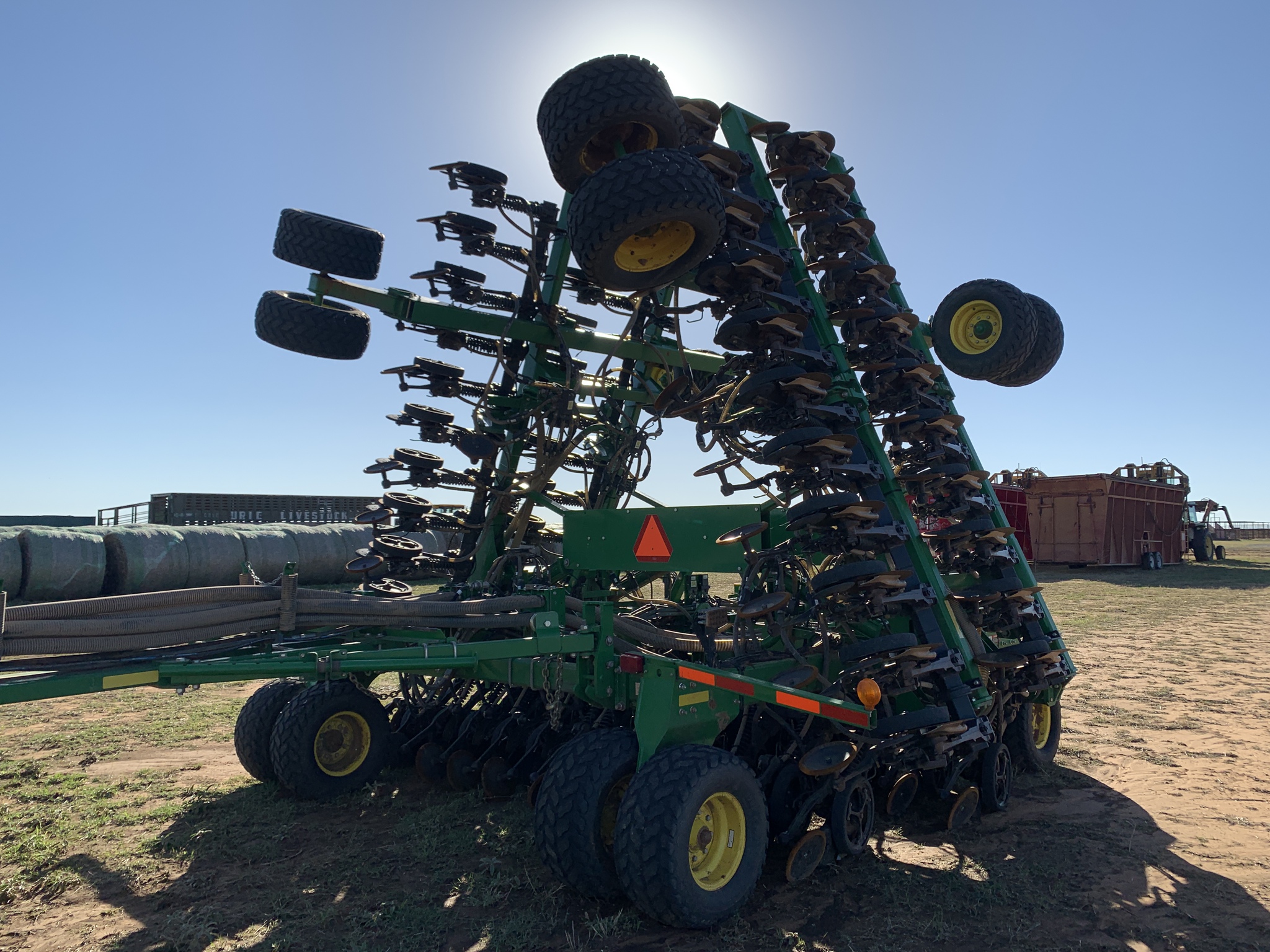 2015 John Deere 1890 Image 12