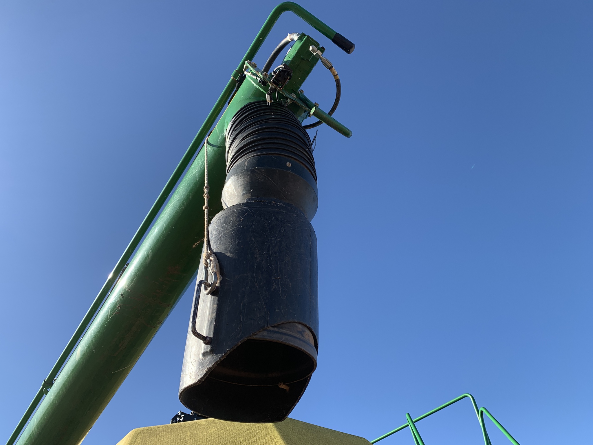 2015 John Deere 1890 Image 37