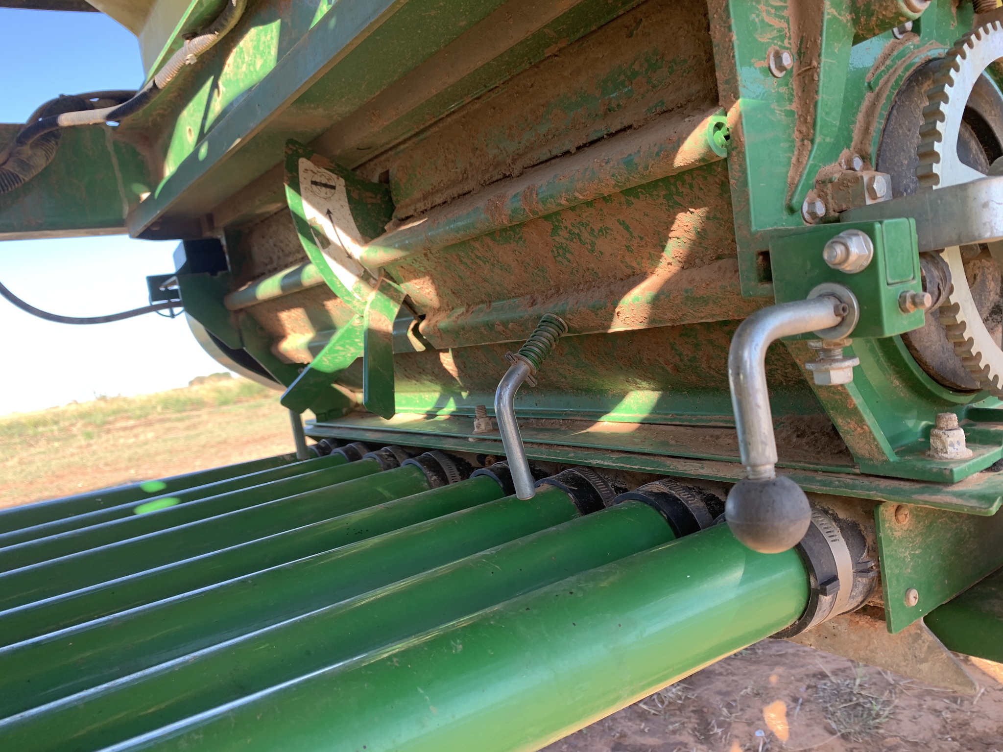 2015 John Deere 1890 Image 44