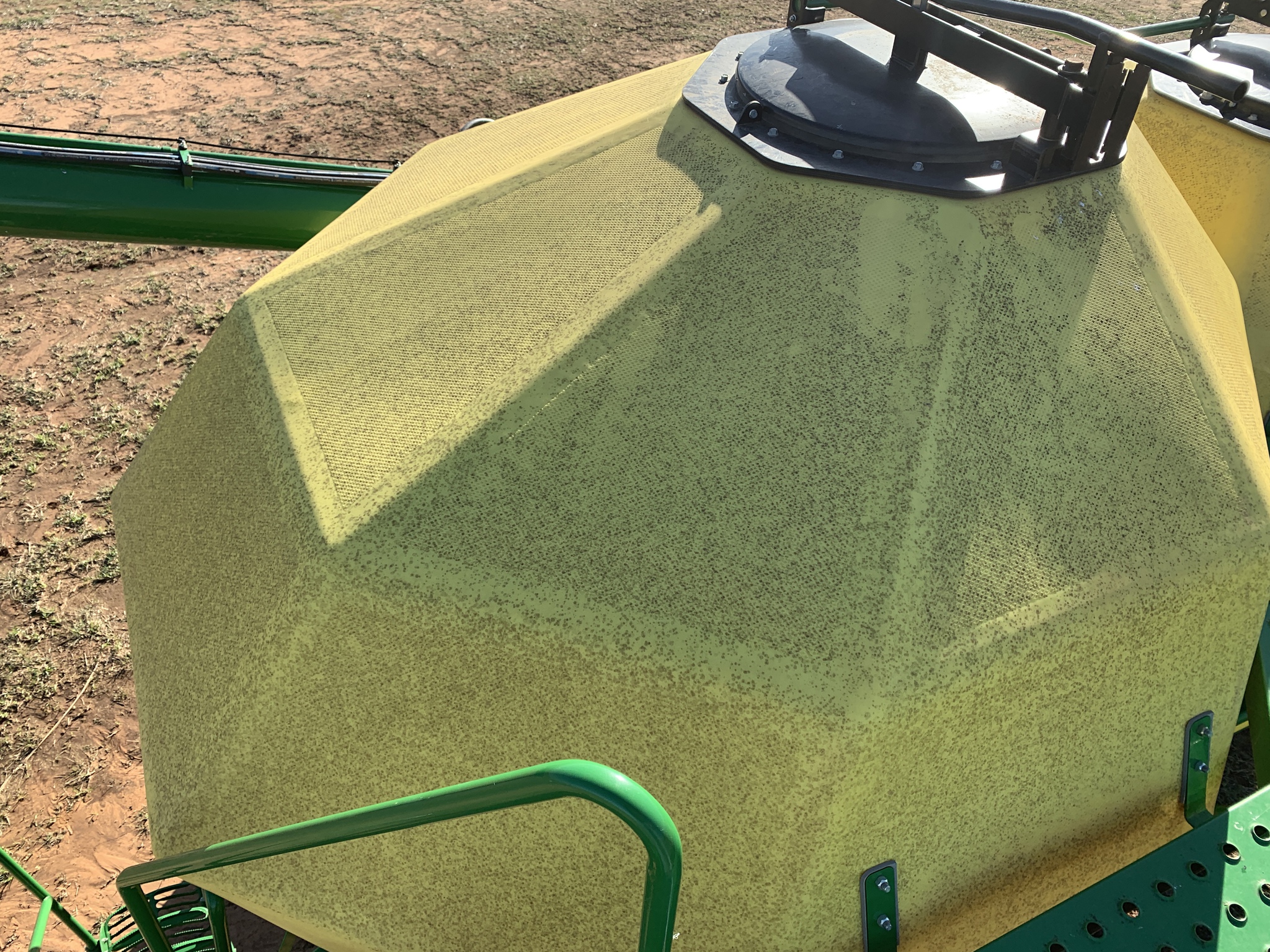 2015 John Deere 1890 Image 42