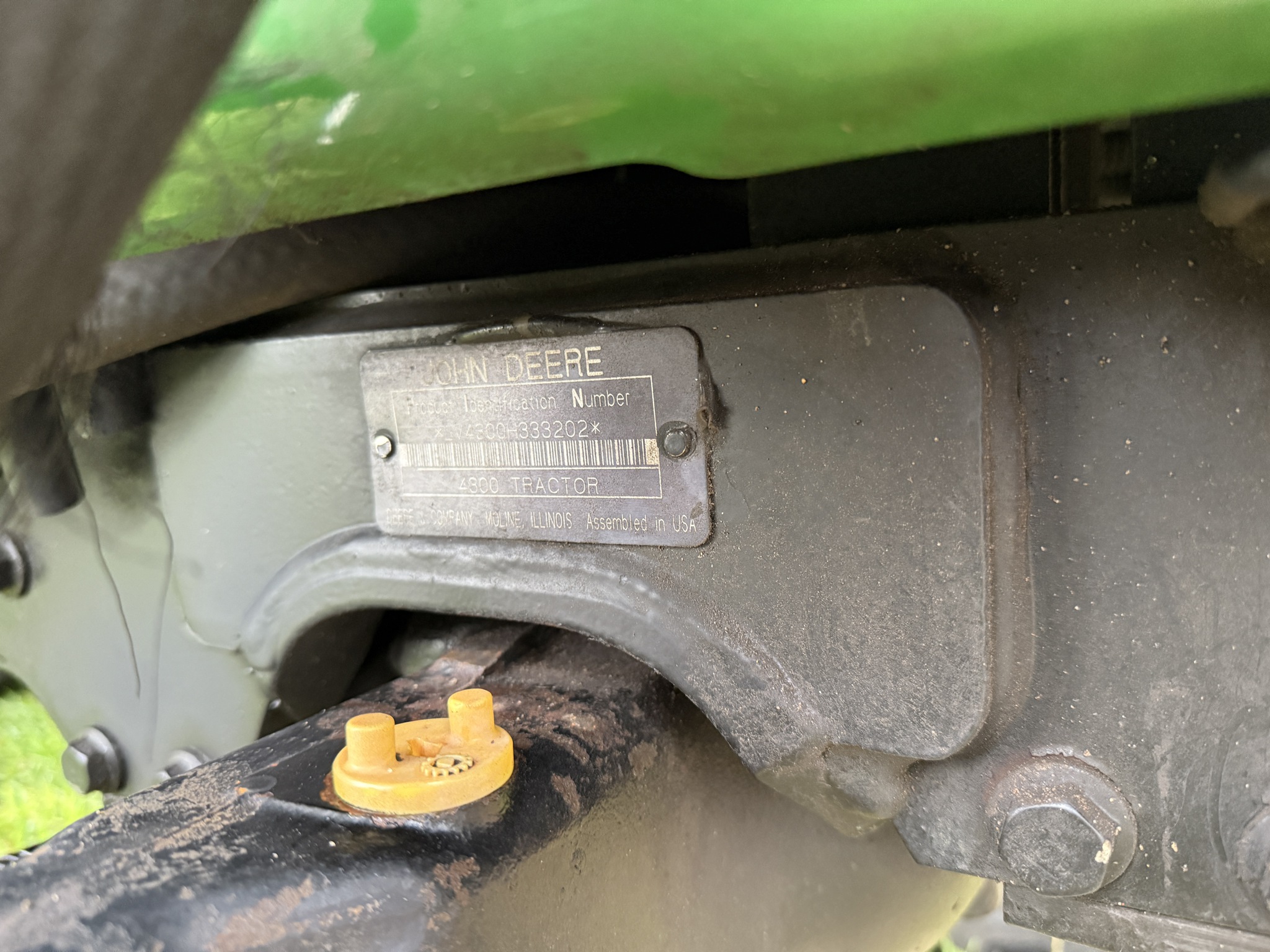 2000 John Deere 4300 Image 14