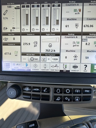 2023 John Deere 8R 230 Photo 8