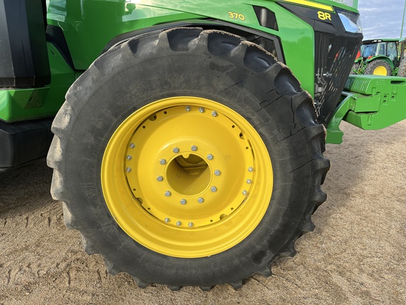 2024 John Deere 8R 370 - Photo11