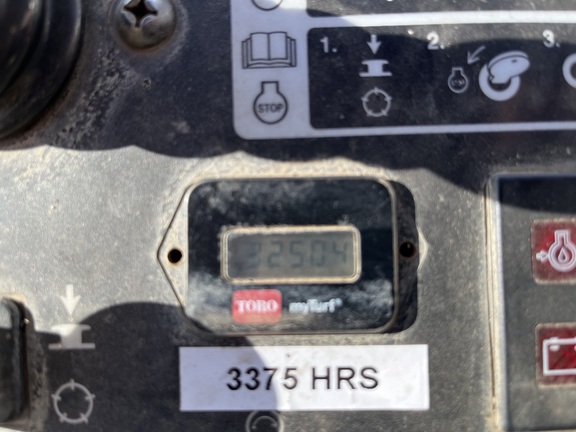 Used 2017 Toro 3555-D Fairway Mowers at Horizon Ag & Turf in Edmonton West, AB - Photo6