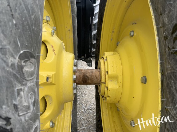 Photo of 2023 John Deere 8R 310