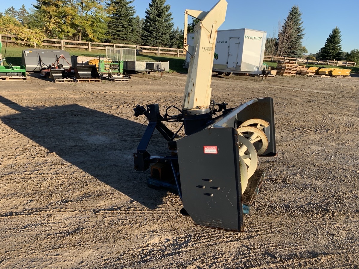 Farm King 8250 Image 2