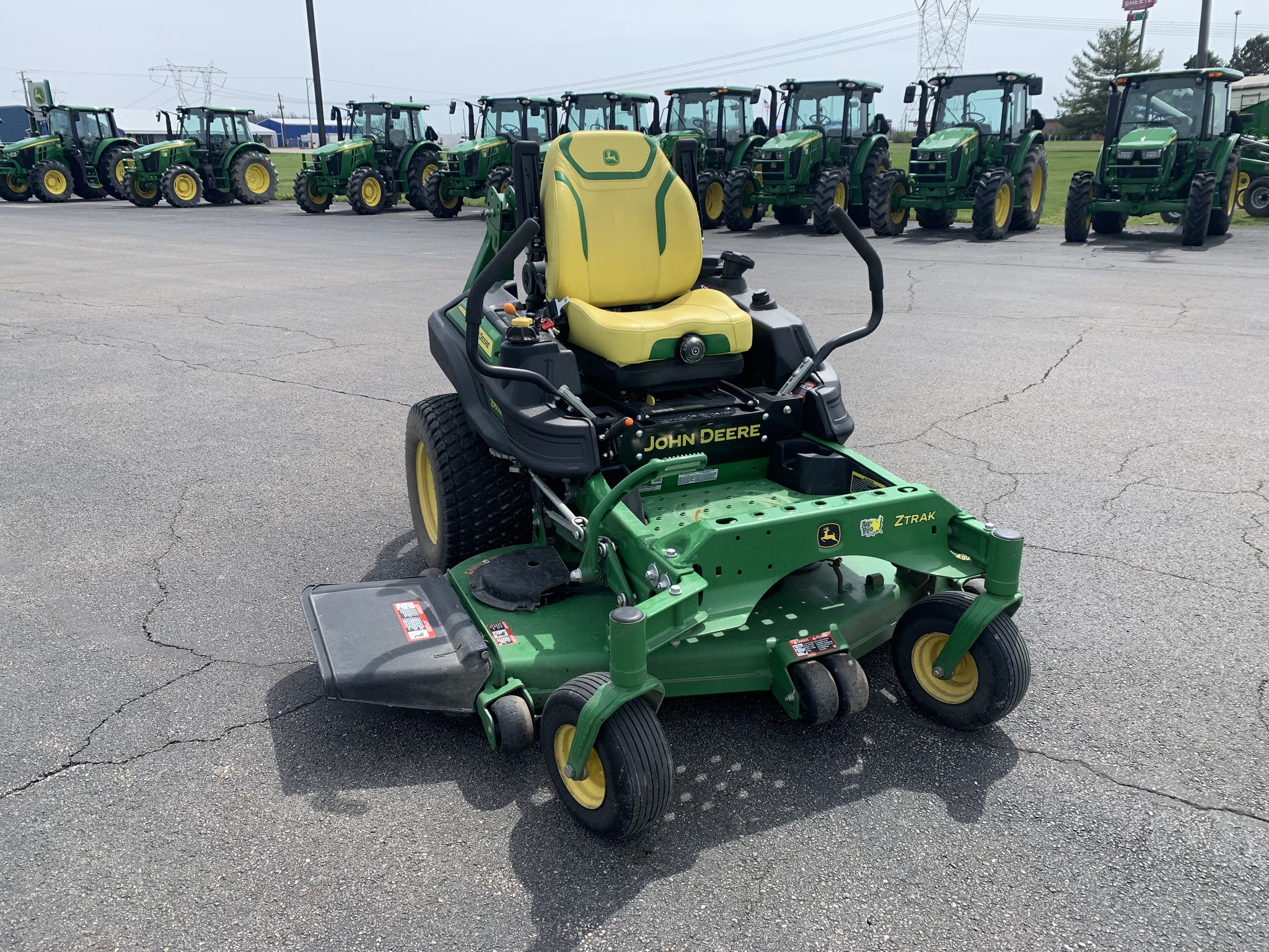 2023 John Deere Z950M Image 2