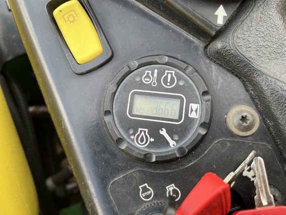 2017 John Deere Z970R - Photo16