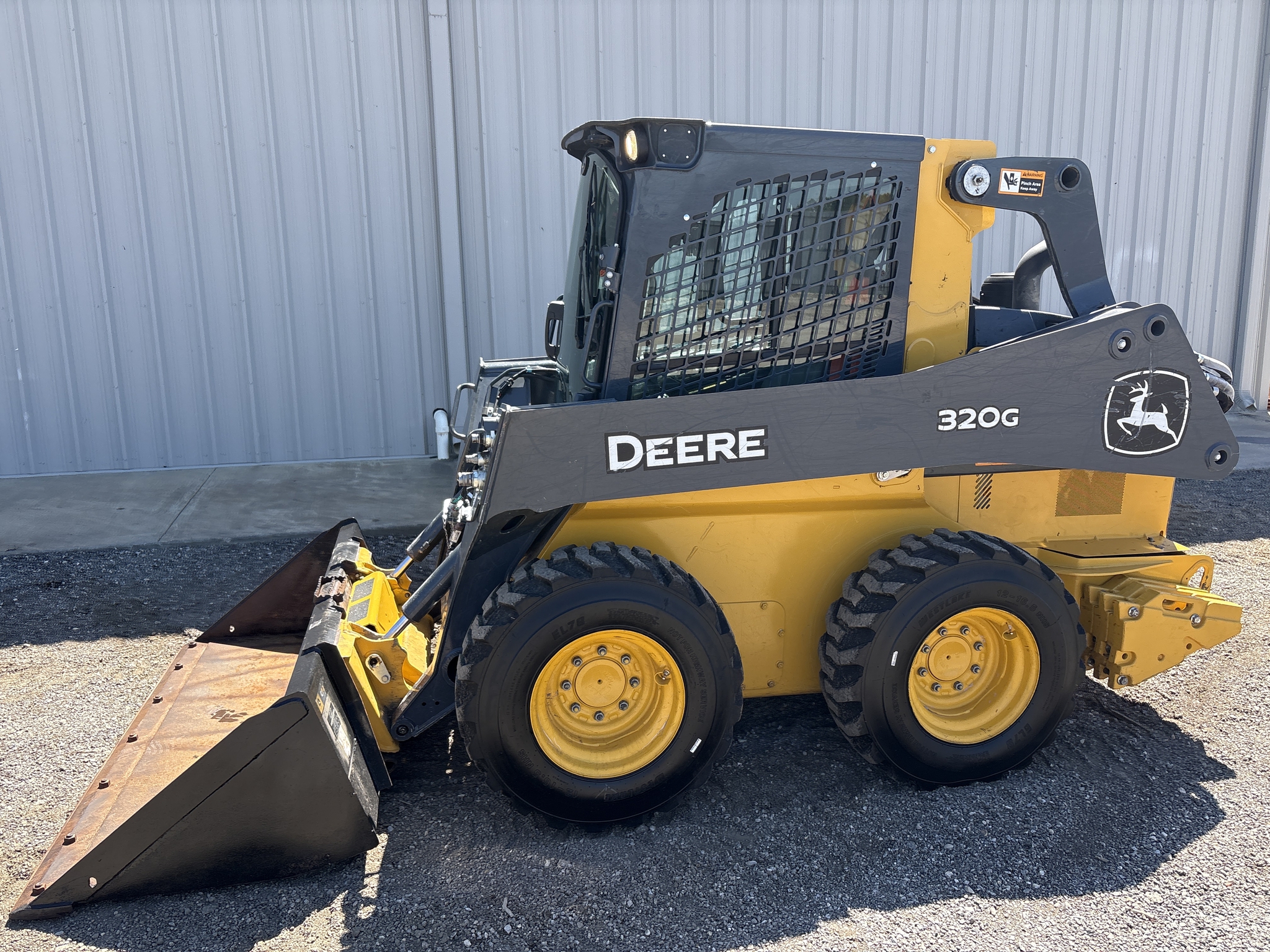 2021 John Deere 320G Image 3