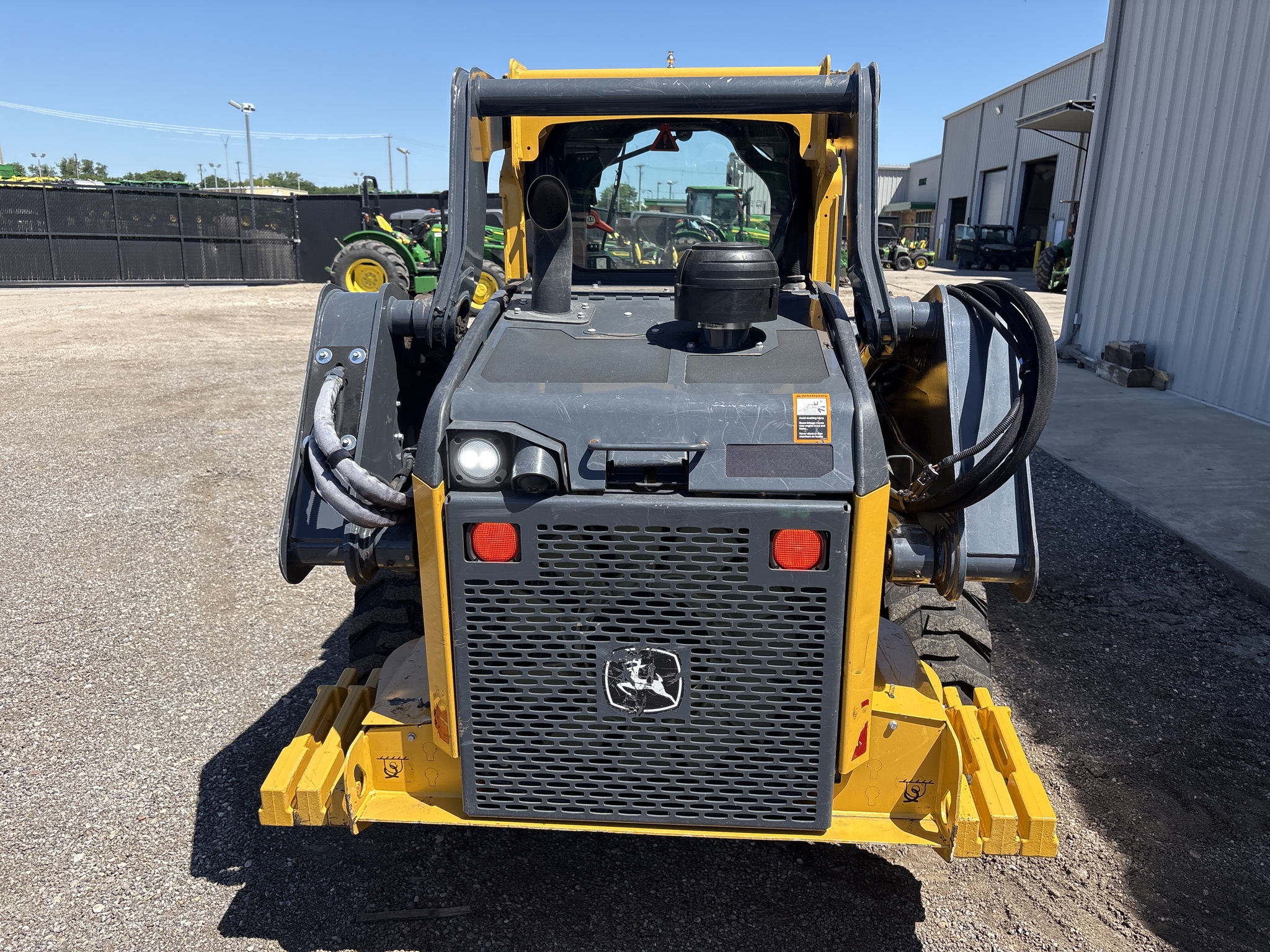 2021 John Deere 320G Image 19