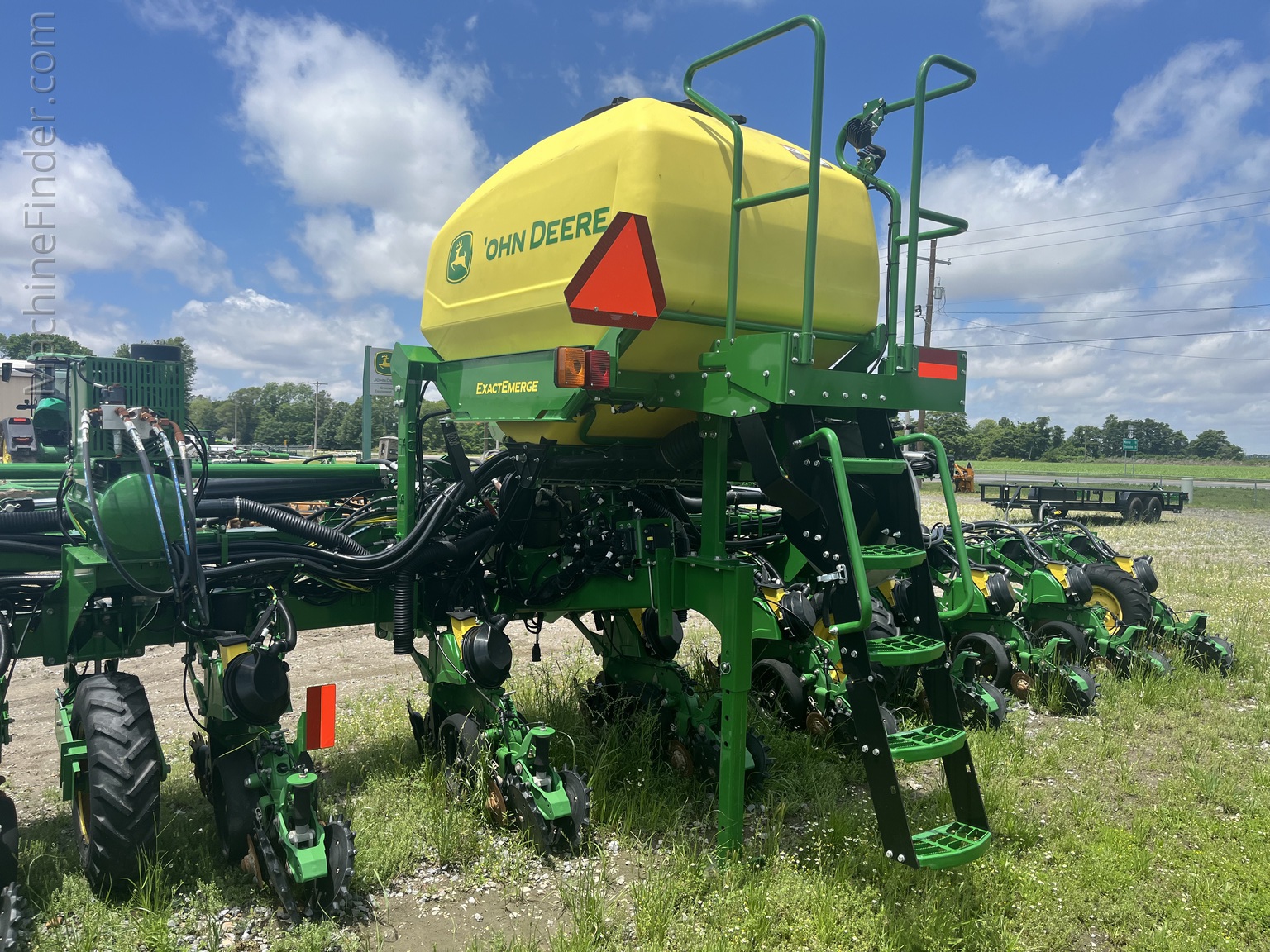 2024 John Deere 1725 CCS | Planters: Integral | MachineFinder
