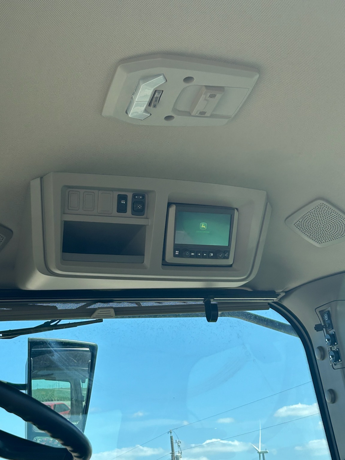 2024 John Deere 8R 280 Image 21