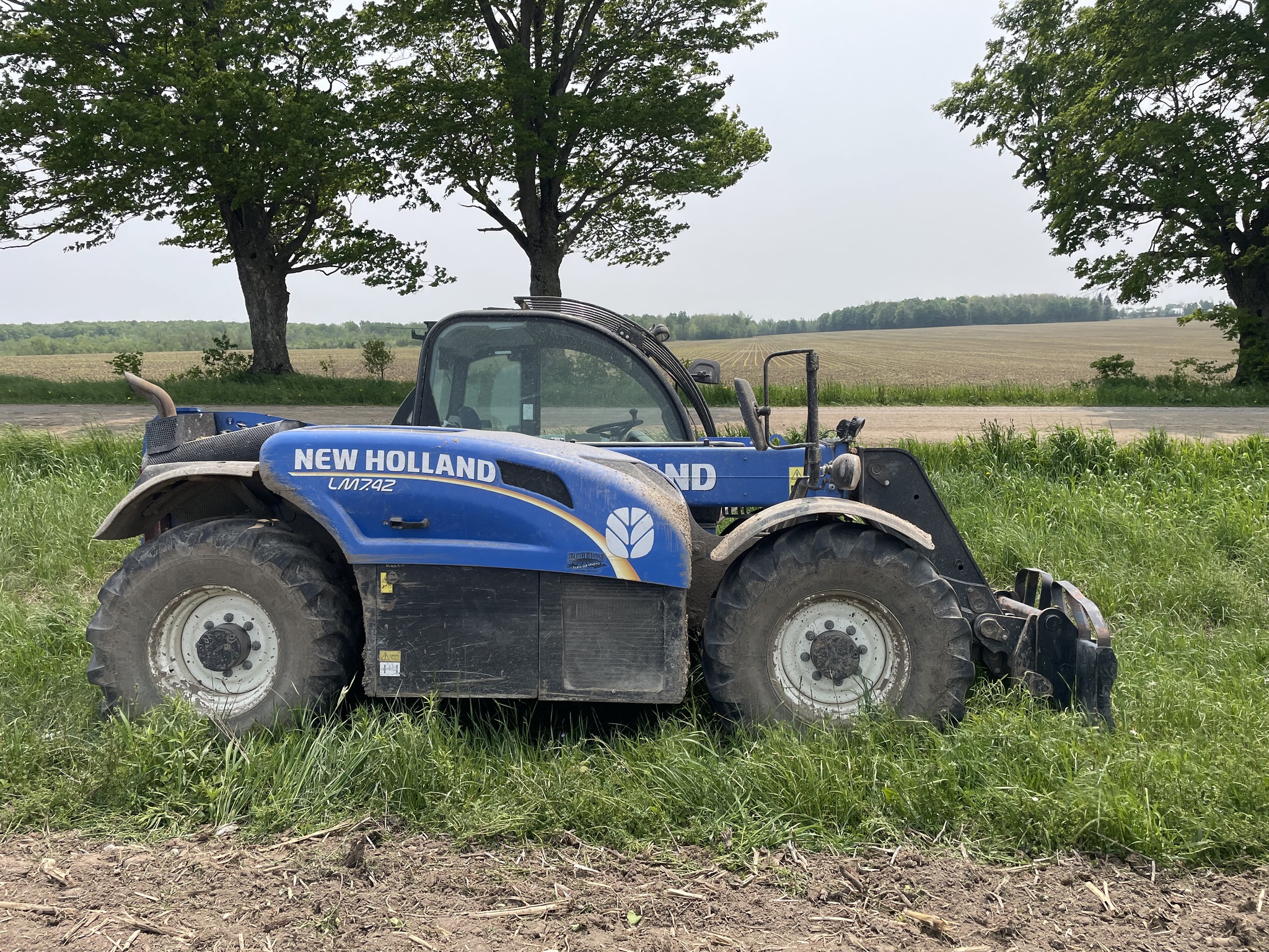 2020 New Holland LM7.42 Image 8