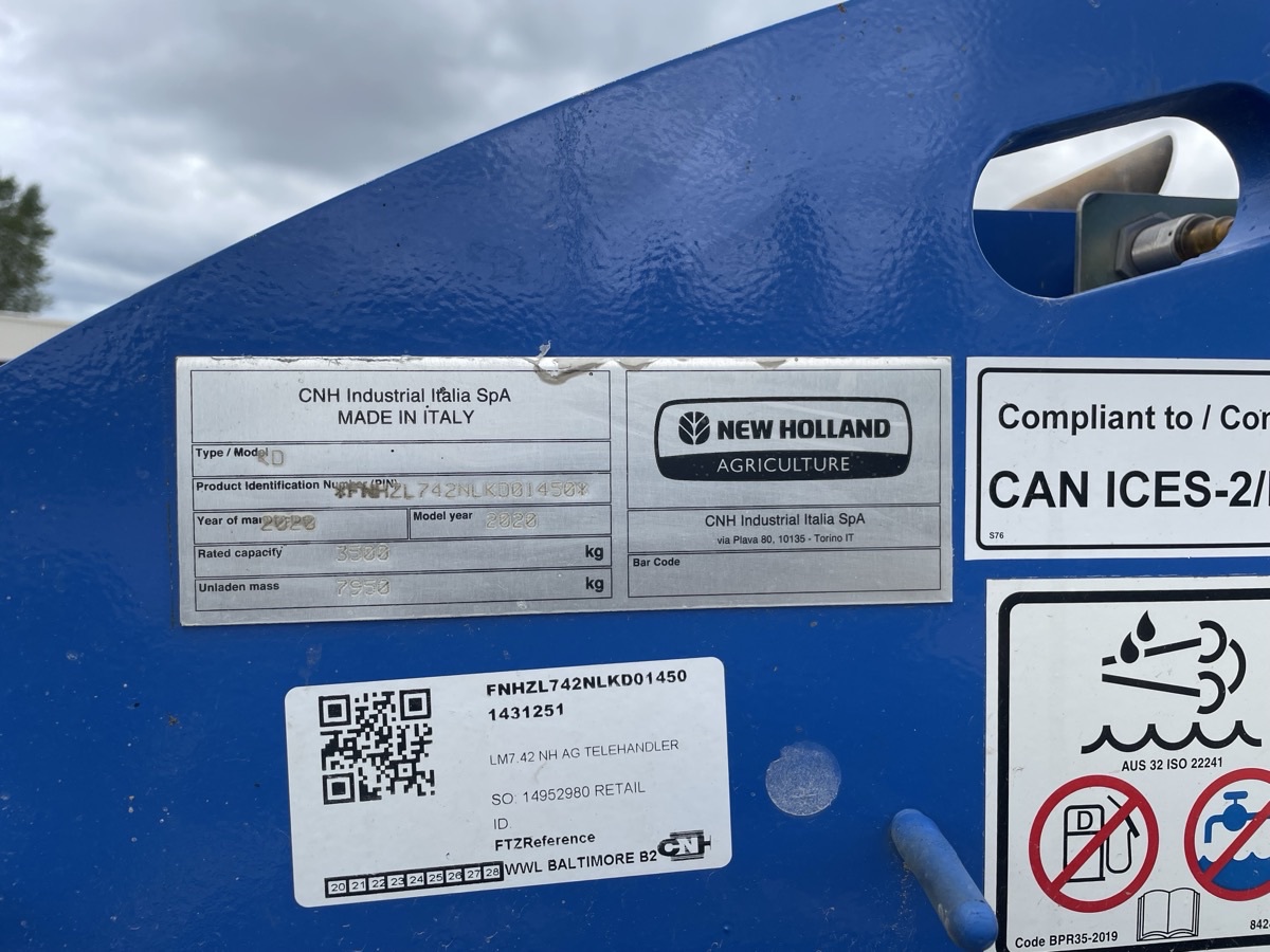 2020 New Holland LM7.42 Image 7