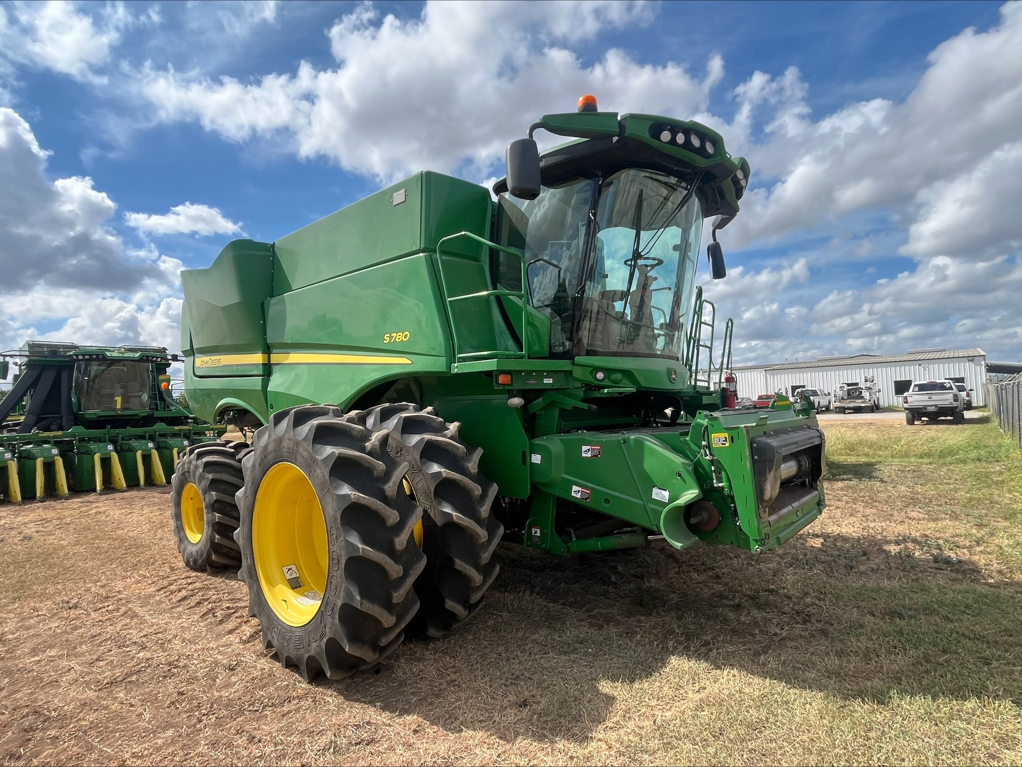 2019 John Deere S780 Image 1