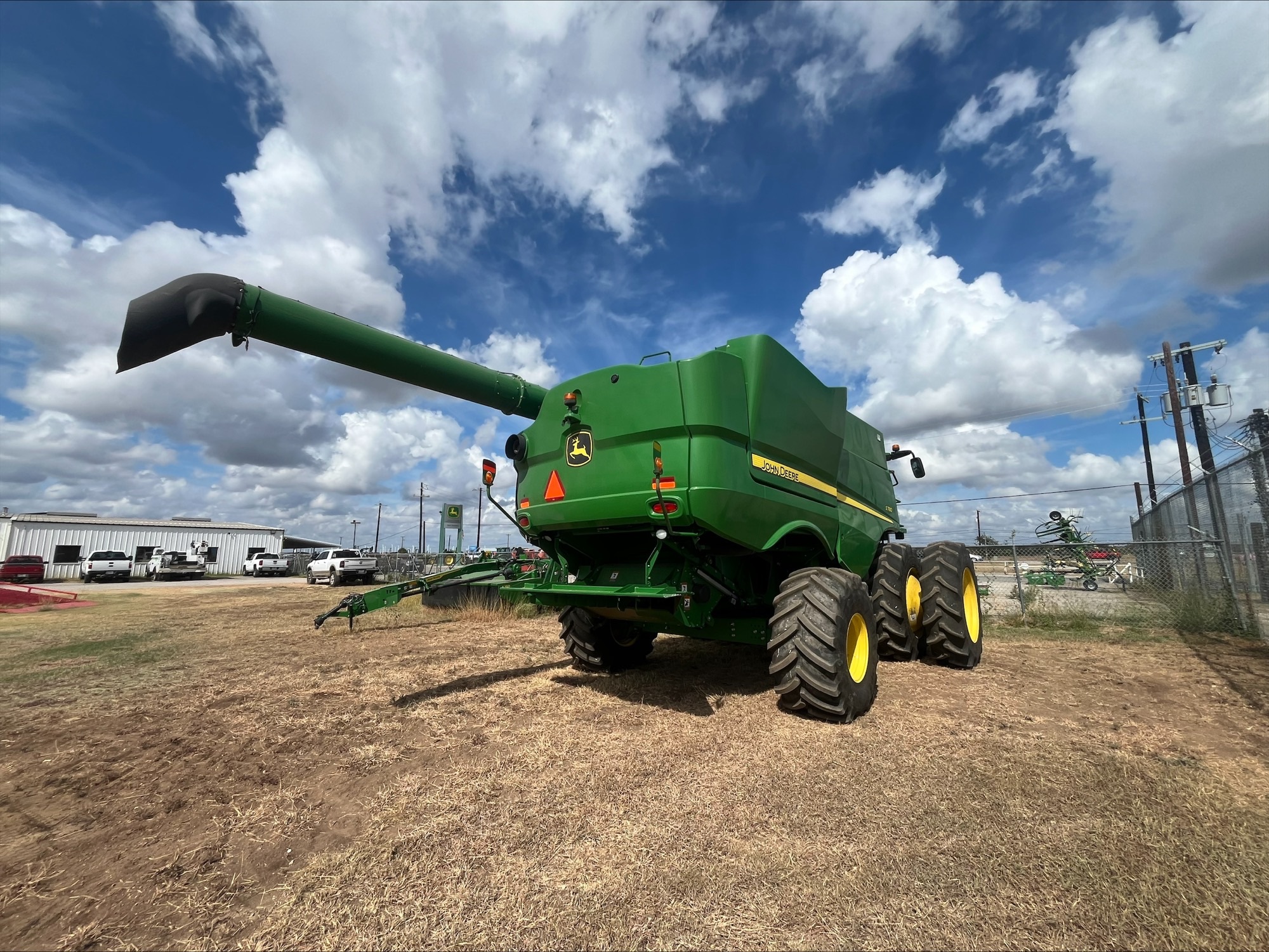 2019 John Deere S780 Image 4