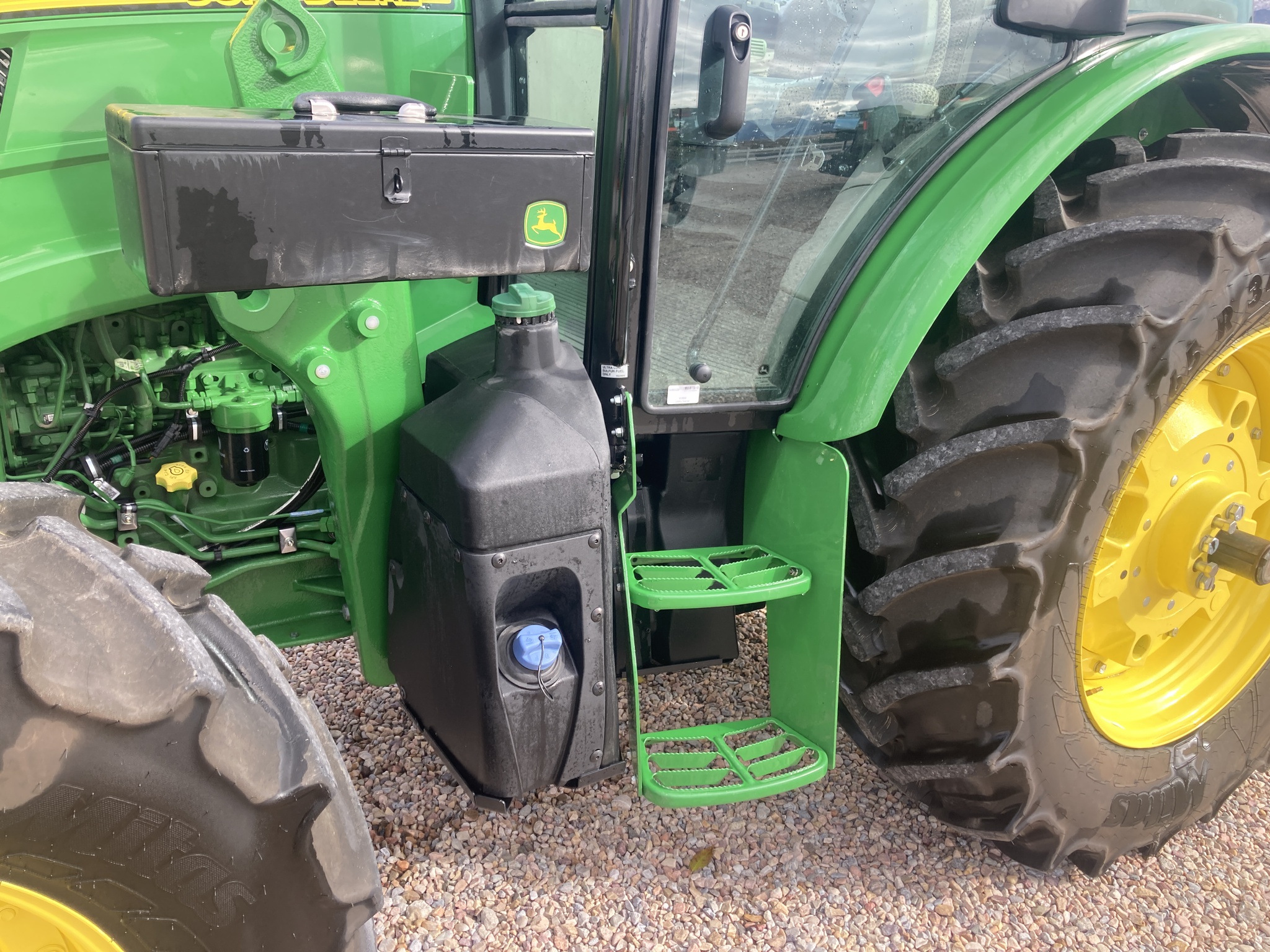 2024 John Deere 5130M Image 13