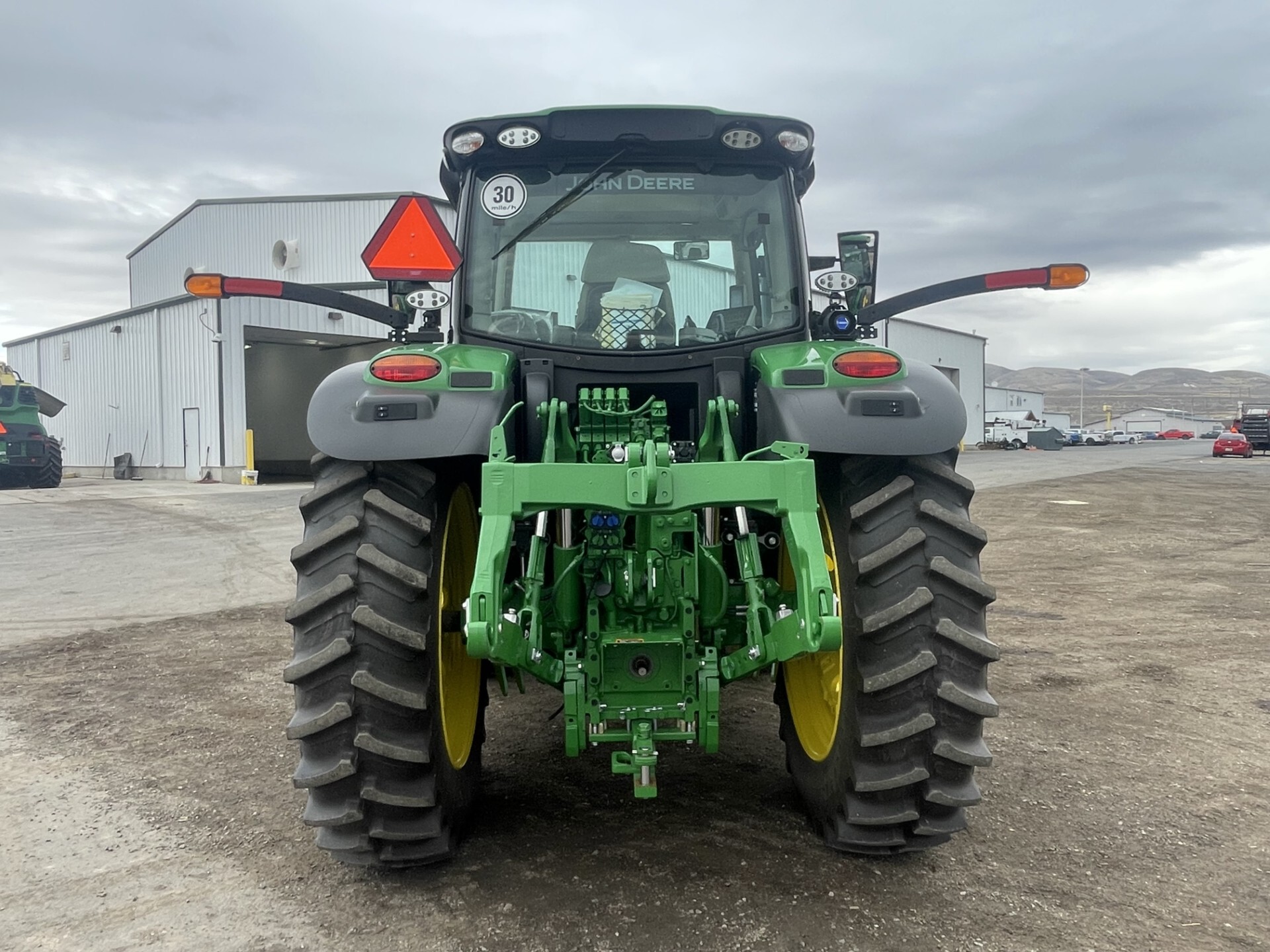 2023 John Deere 6R 165 Image 6