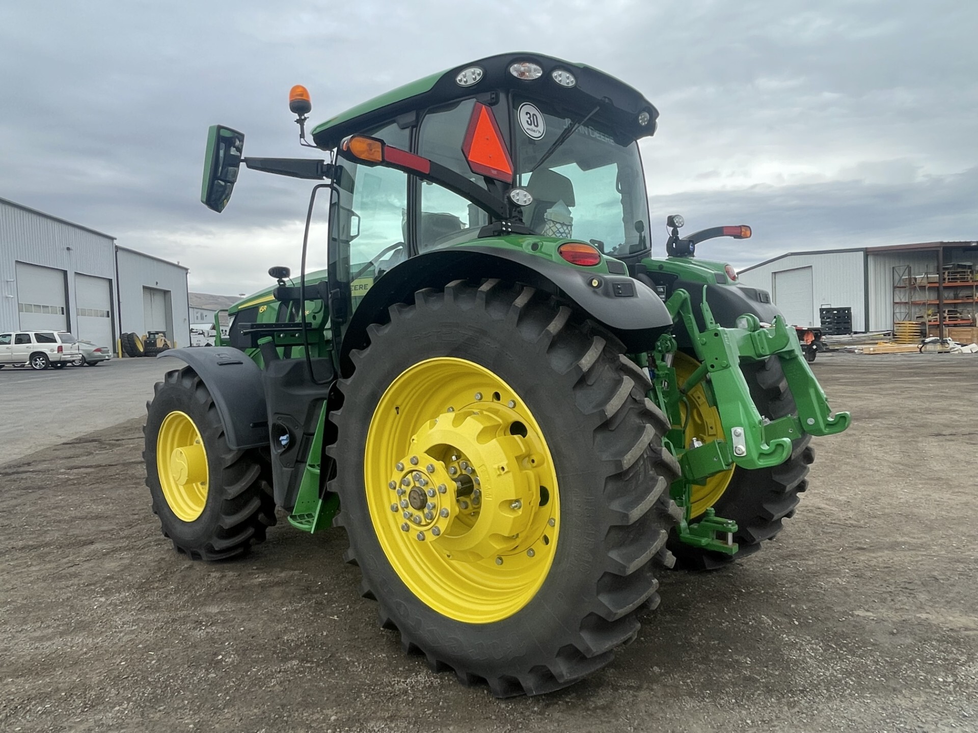 2023 John Deere 6R 165 Image 7