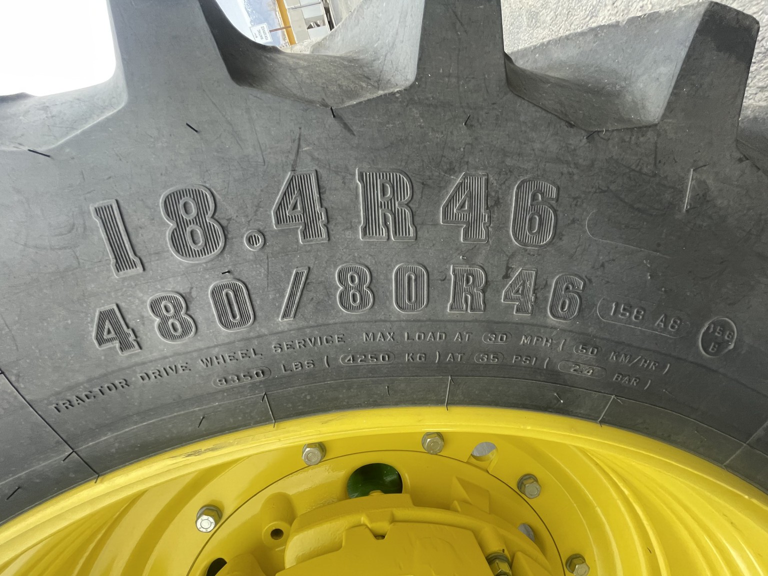 2023 John Deere 6R 165 Image 9