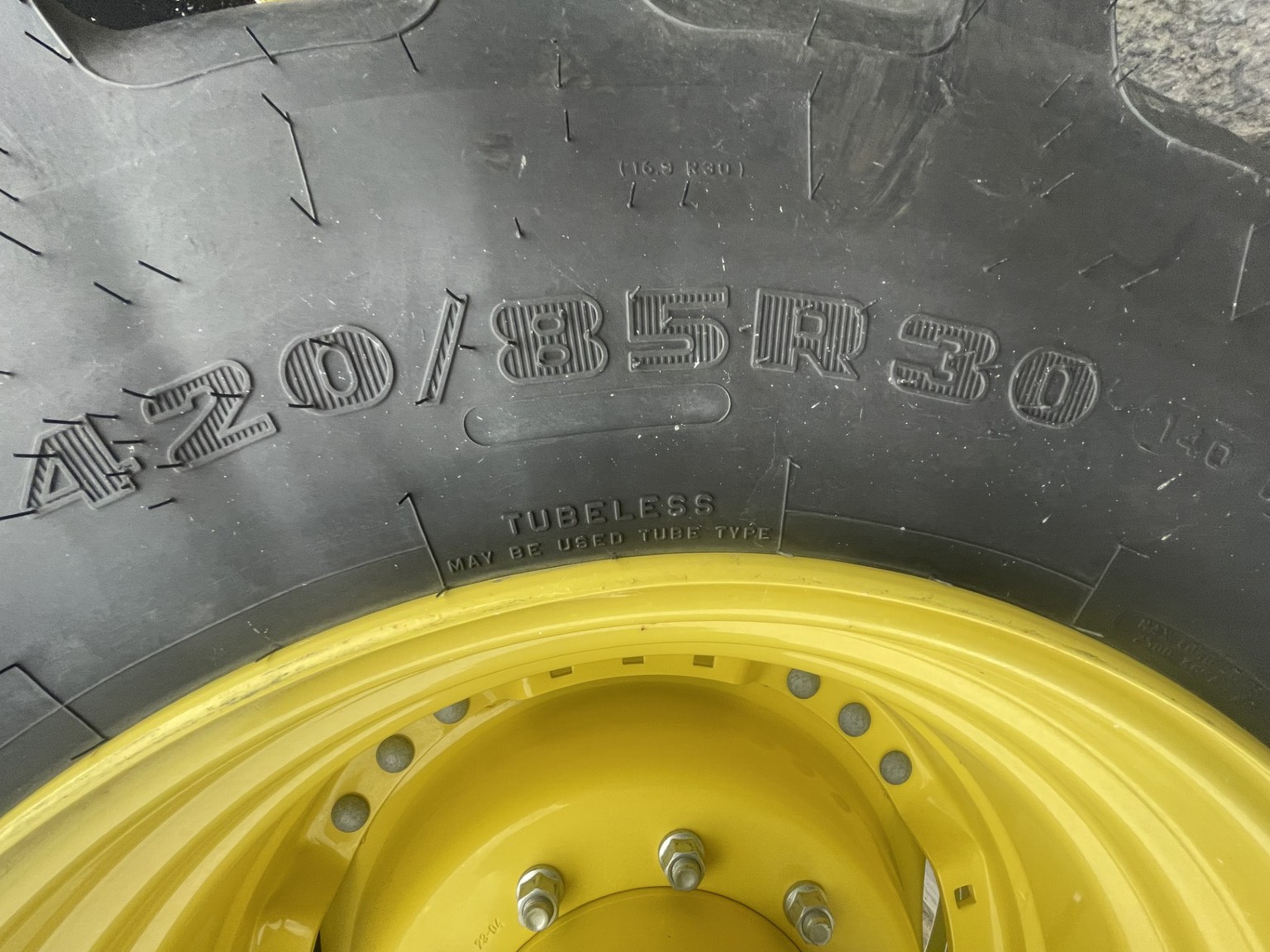 2023 John Deere 6R 165 Image 11