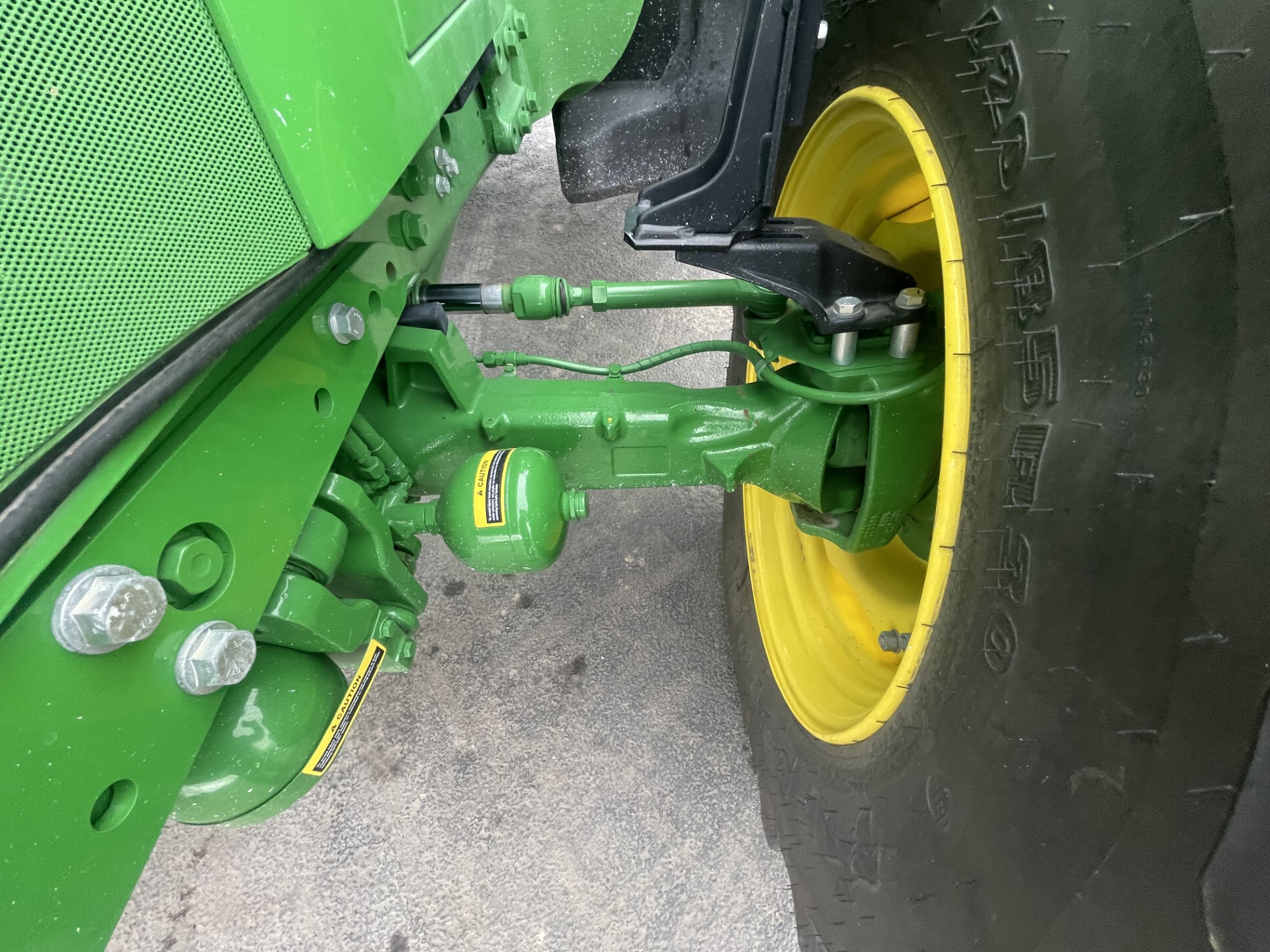 2023 John Deere 6R 165 Image 17