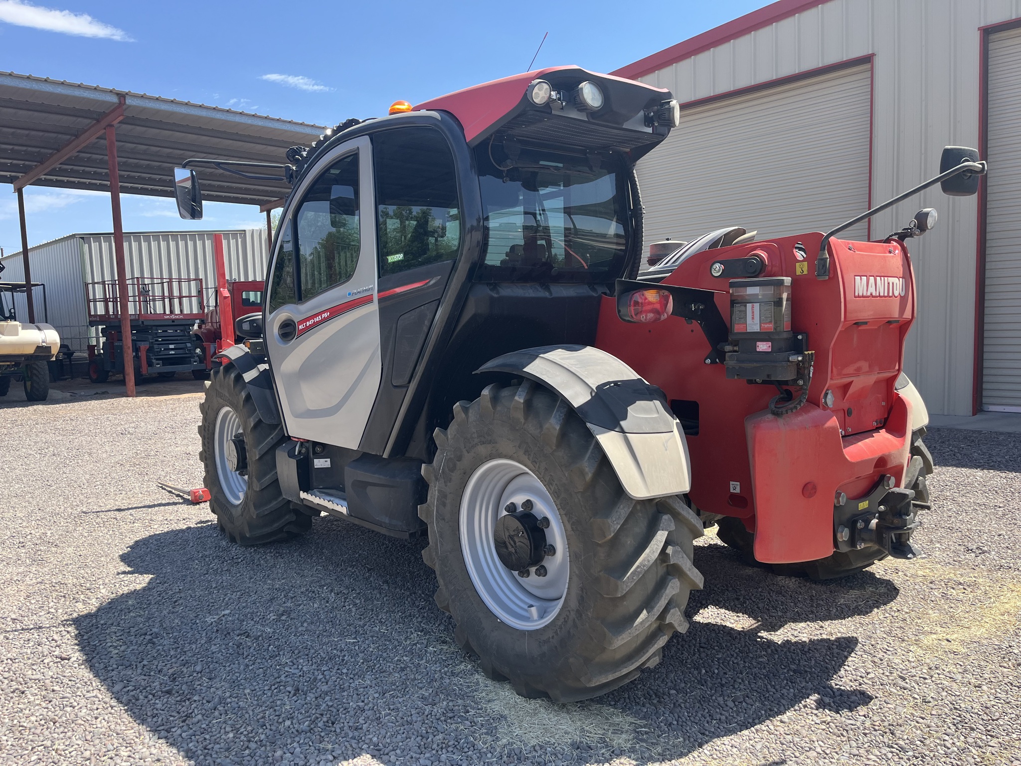 2023 Manitou 841-145 Image 6