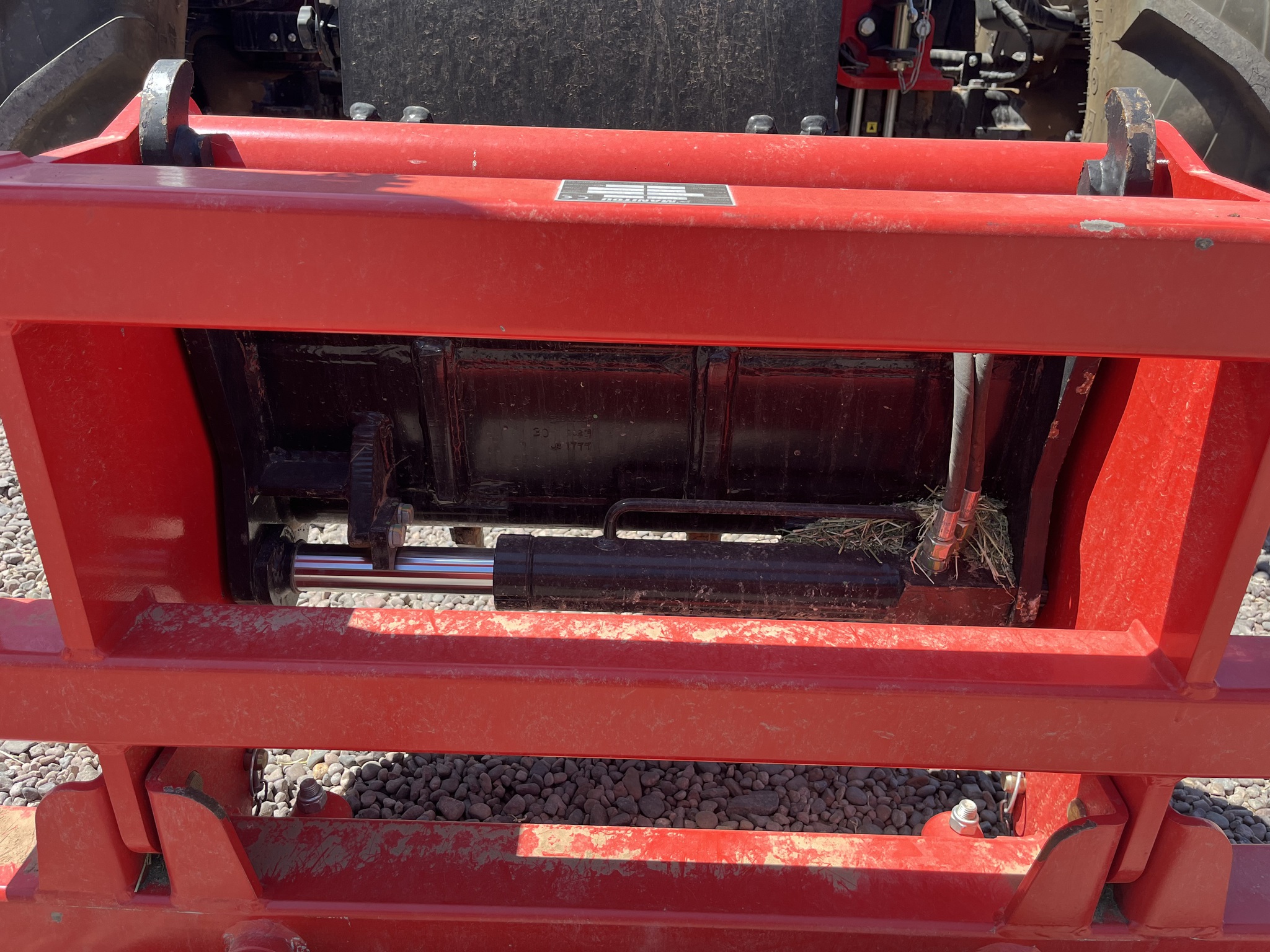 2023 Manitou 841-145 Image 17