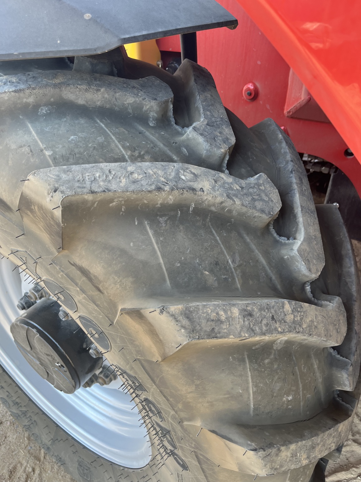 2023 Manitou 841-145 Image 23