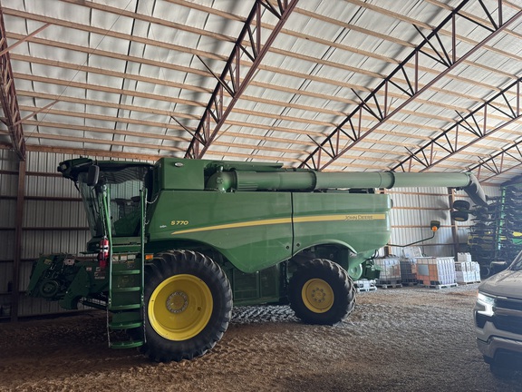 Photo of 2024 John Deere S770