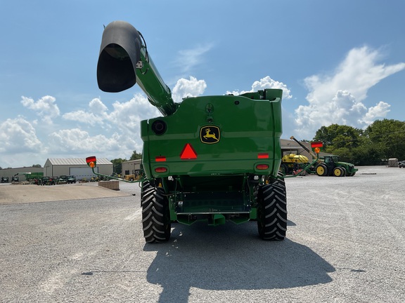 Photo of 2024 John Deere S770