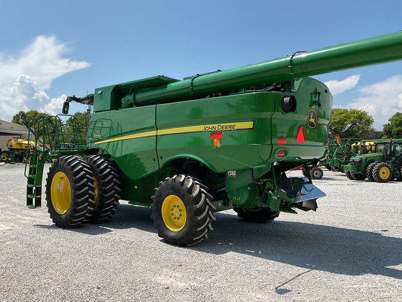 Photo of 2024 John Deere S770