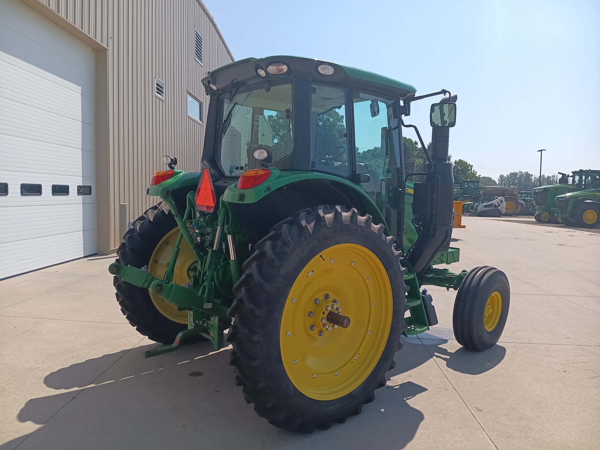 2023 John Deere 6110M Image 2