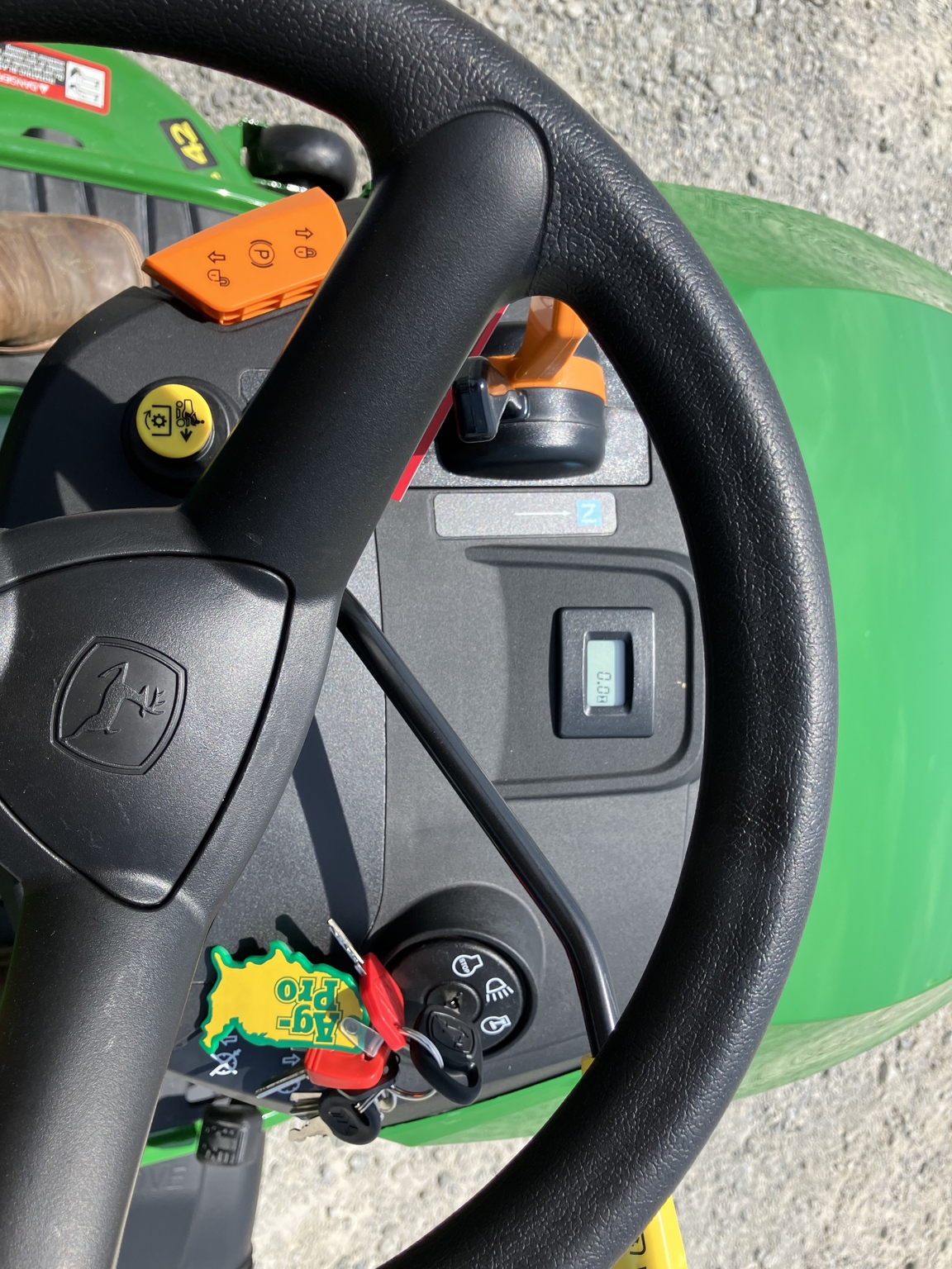 2025 John Deere S220 Image 8