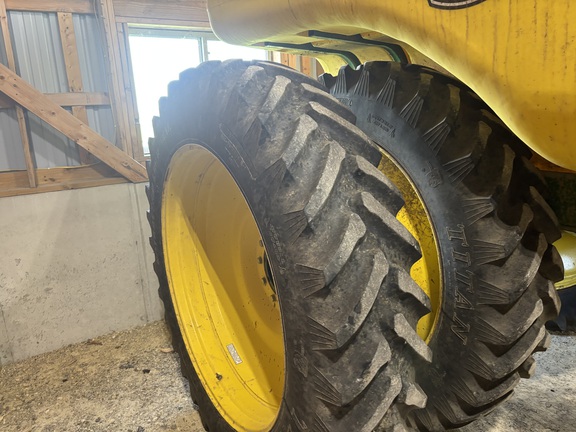 Used 2013 John Deere 2510L Nutrient Application at Koenig Equipment in Anna, OH - Photo20