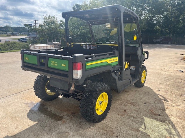  2021 John Deere XUV 835M at Heritage Tractor in West Plains, MO