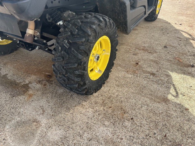  2021 John Deere XUV 835M at Heritage Tractor in West Plains, MO