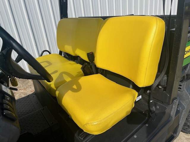  2021 John Deere XUV 835M at Heritage Tractor in West Plains, MO